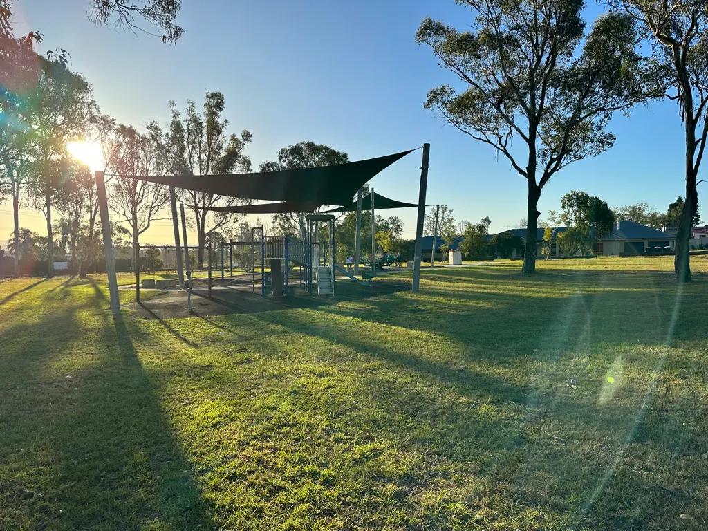 Sales Park, Luddenham