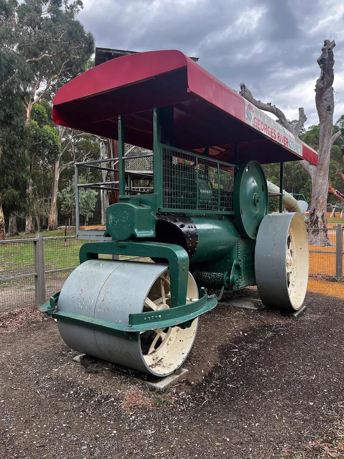 Oatley Park, Oatley