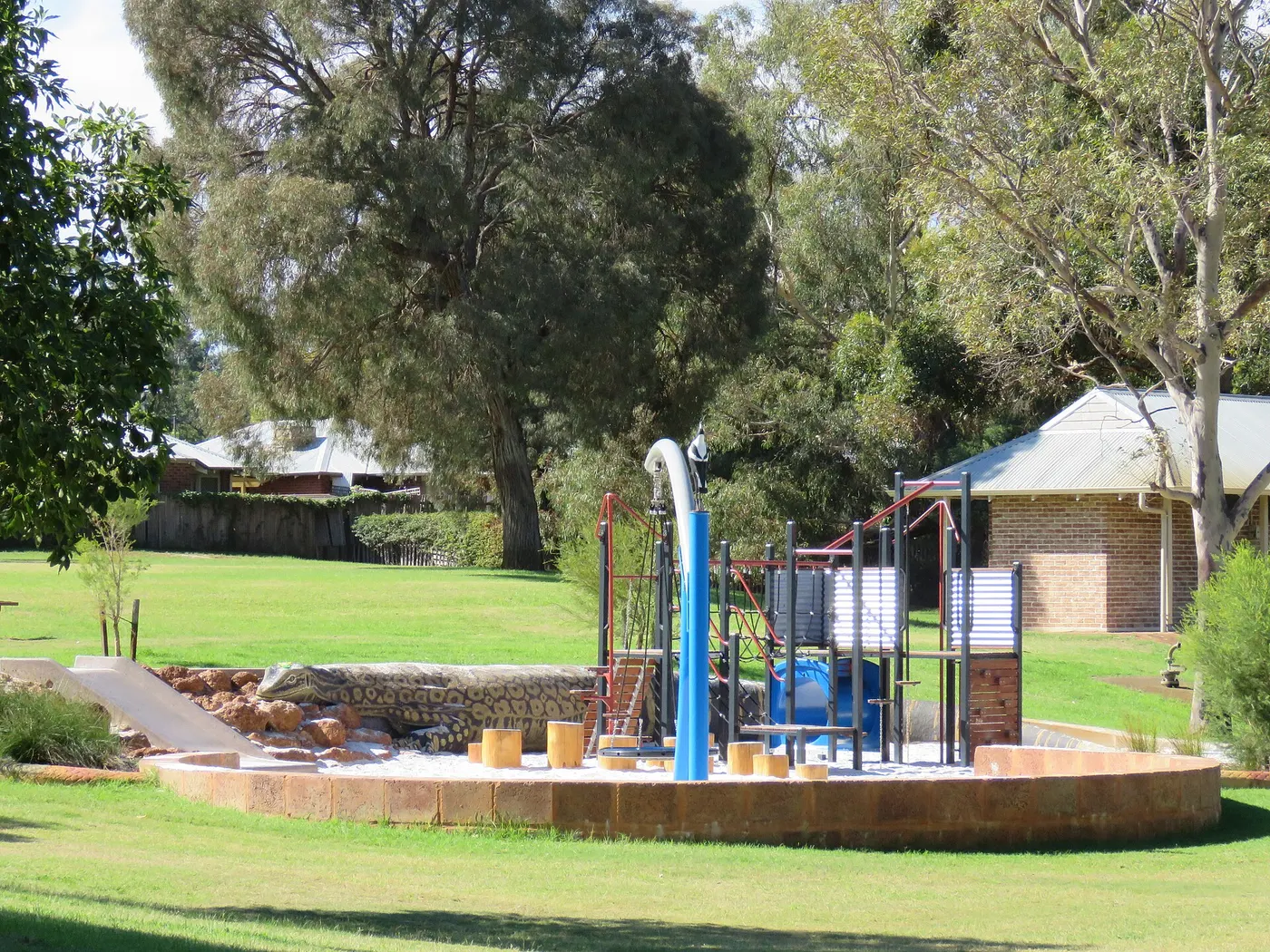 Guildford Park playground, Guildford