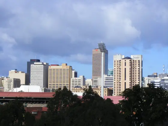 Taken by Norman Hackenberg from Light's View, North Adelaide. See also: Image:AdelaideSkylineAdelaideOval.jpg Image:AdelaideSkylineAdelaideOvalCloseUp.jpg