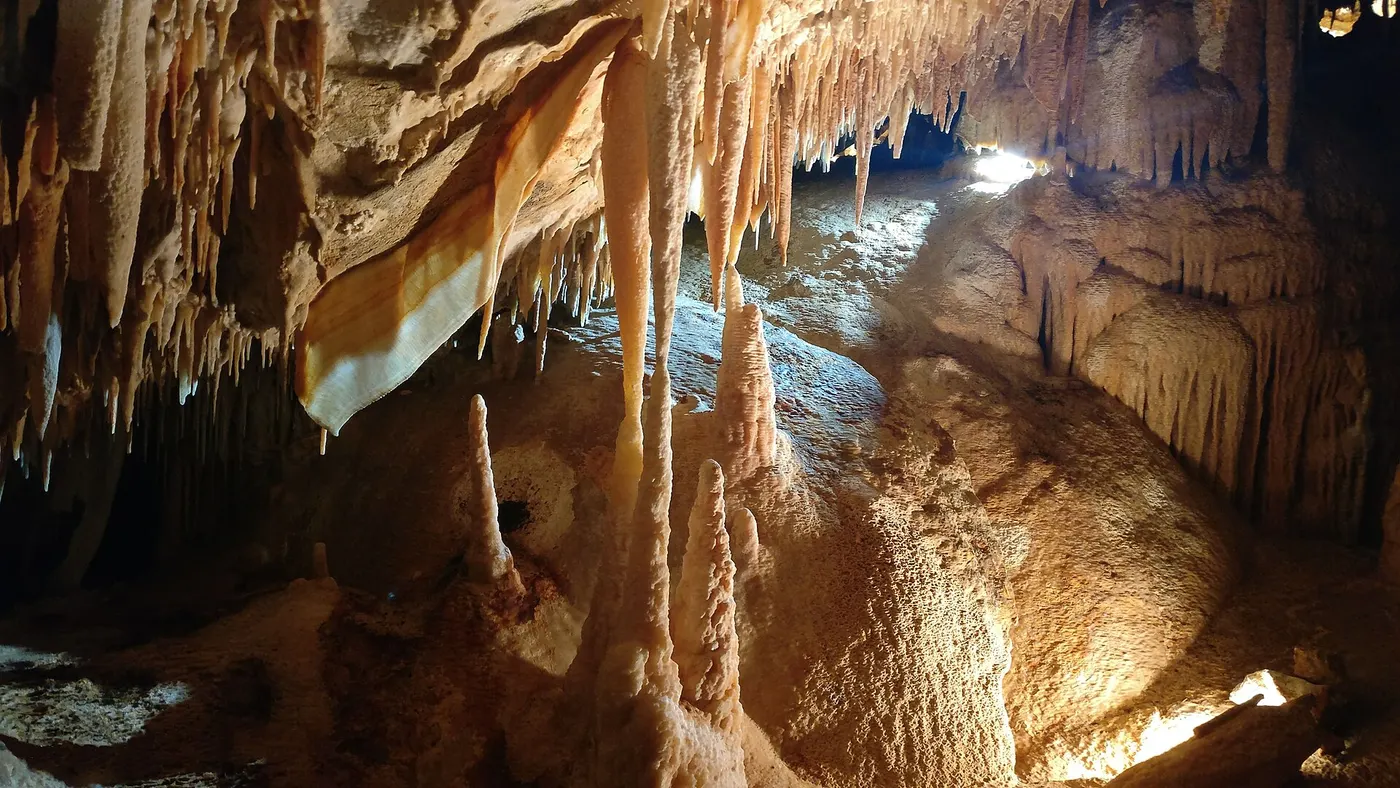 Jenolan Caves